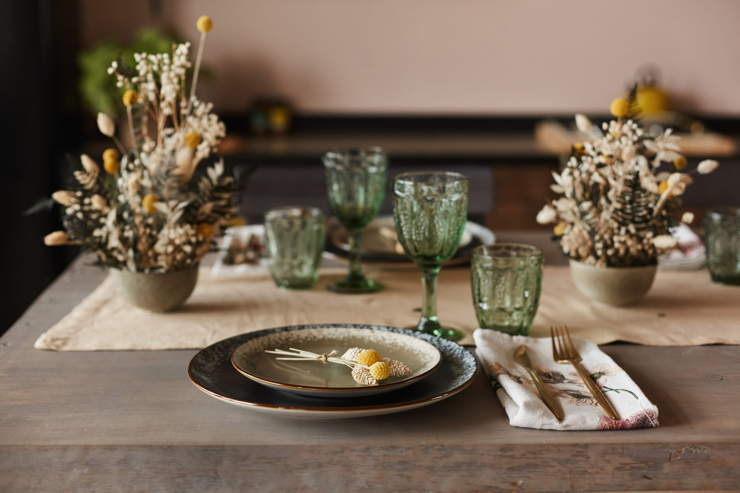 Art de la table 2025 : nos inspirations — entre authenticité et audace 