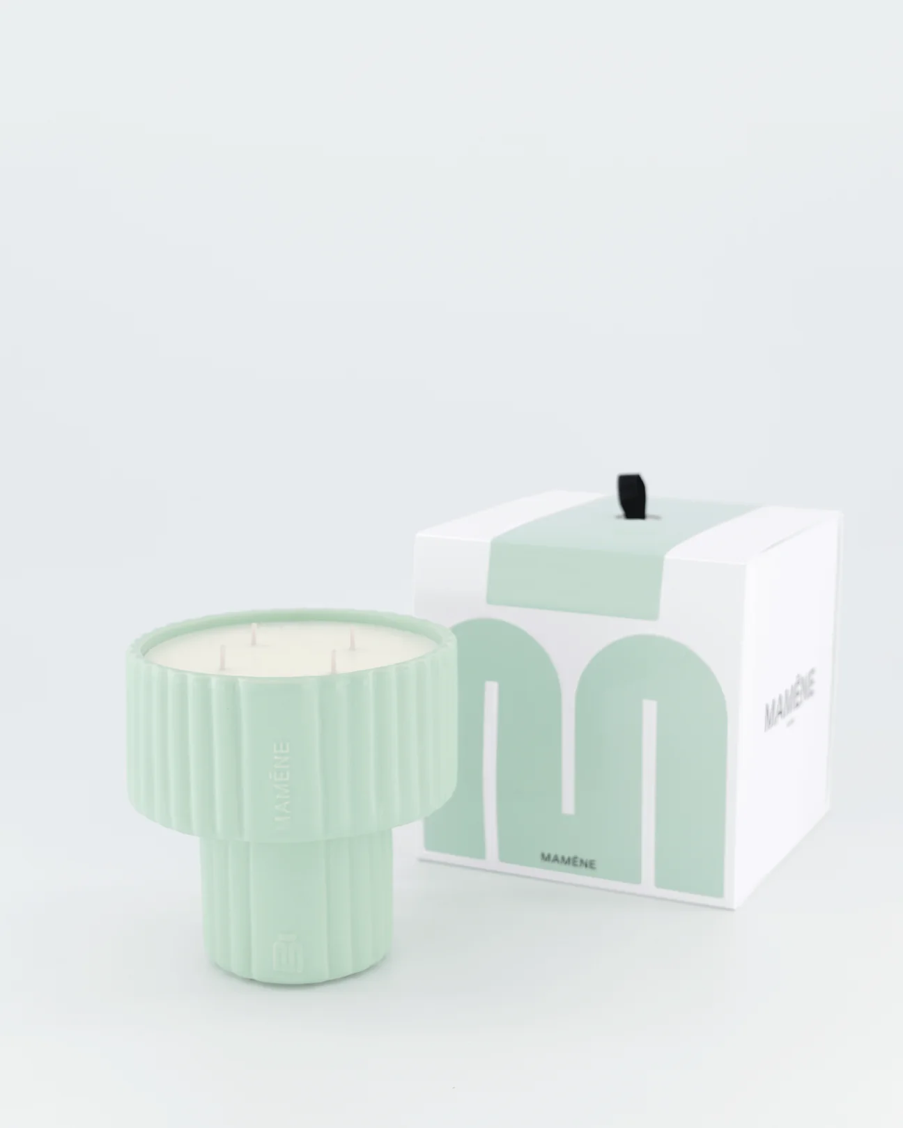 MAMENE Podium Large Vert Celadon Frida